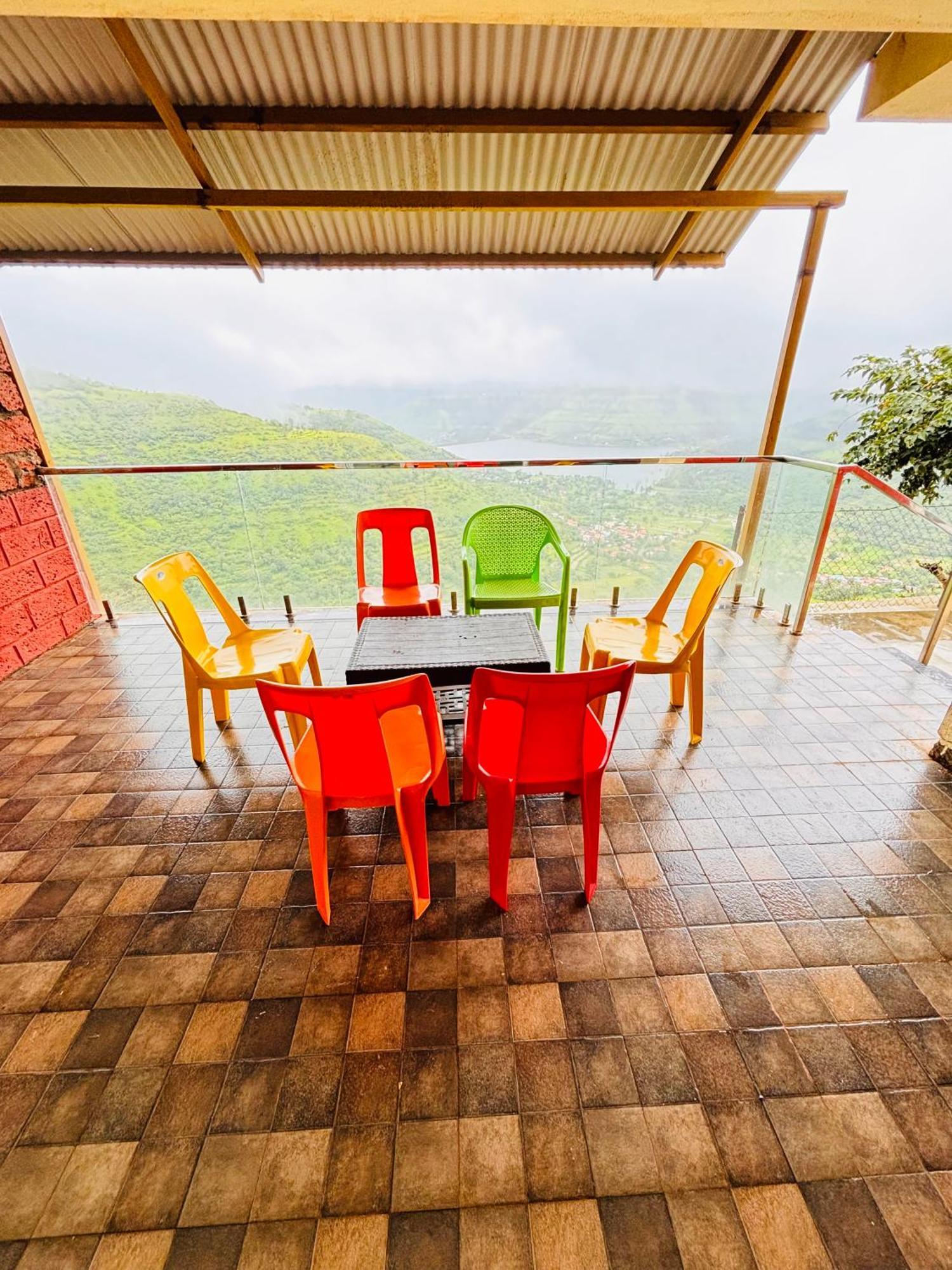Paramount 3 Ac Bedrooms Hall Garden With Lake View Panchgani Exterior foto